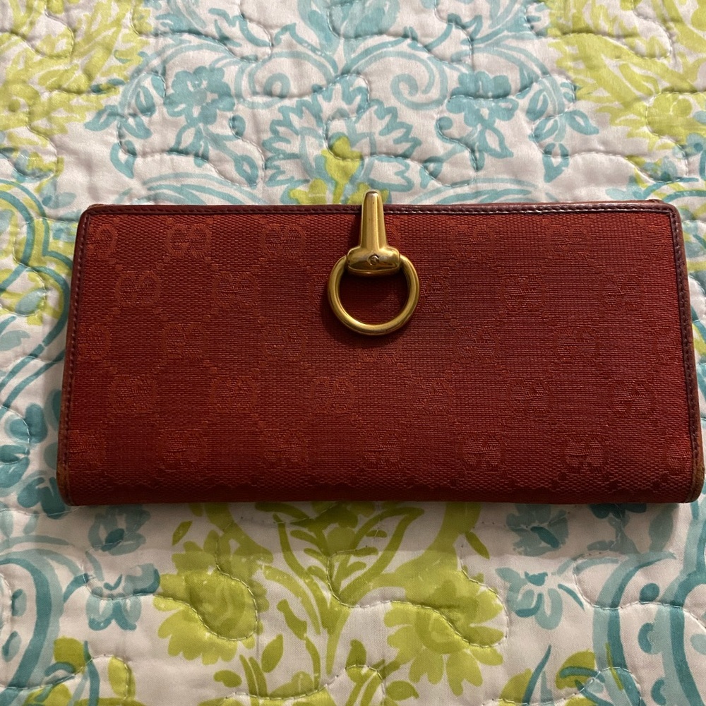 Gucci GG Horsebit Wallet Long Red